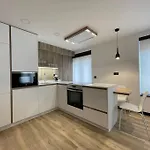 Mk77 Serranos Apartment Leon