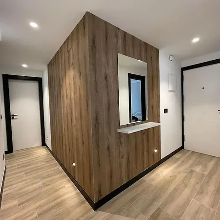 Mk77 Serranos 아파트 *